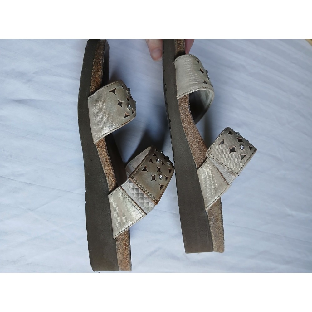 Naot Sandals 38 Susan Rose Gold Studded Cork Cushioned Comfort Casual  Leather - Picture 13 of 16